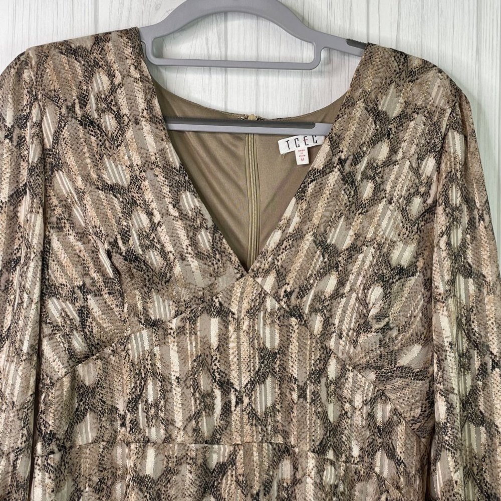 TCEC Romper Snakeskin Animal Print Long Sleeve Size M  Metallic - Picture 2 of 9